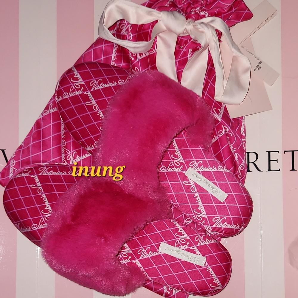 Victoria Secret Satin Slipper siE Small NWT